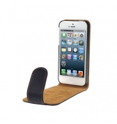 Housse a clapet en cuir noir texture Bluestork iPhone 5